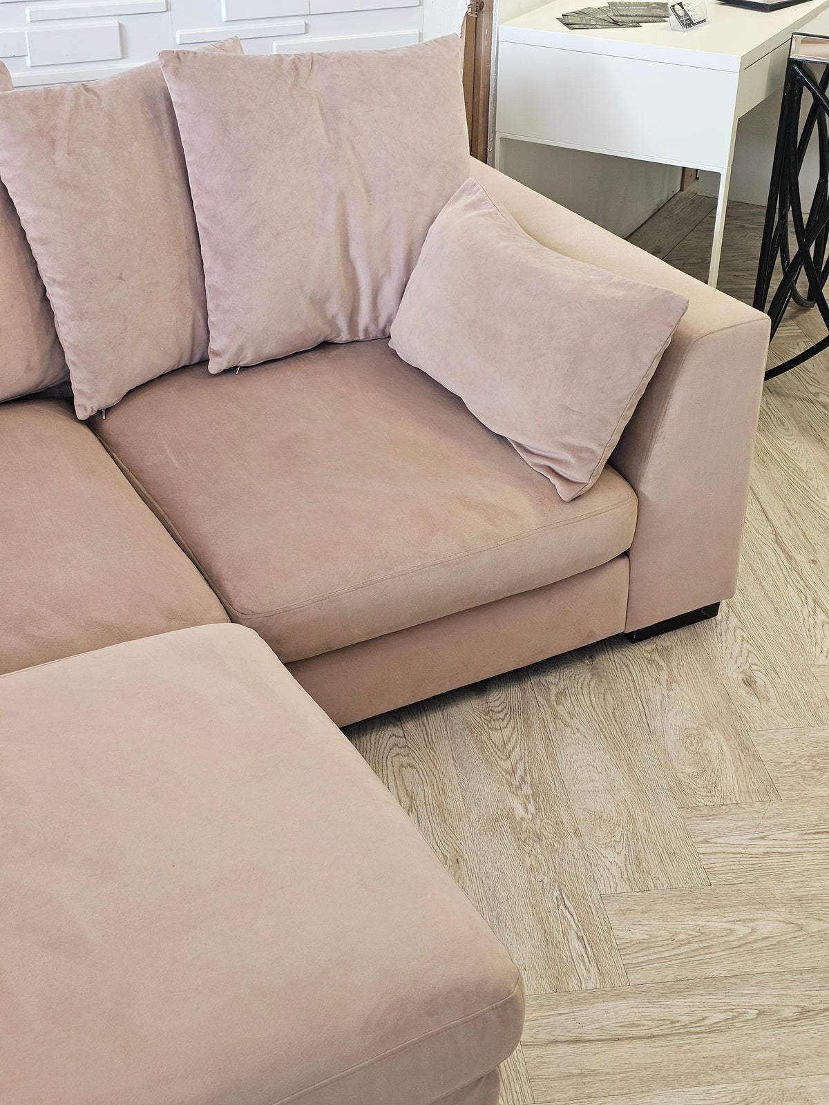 DFS SPINN Swivel Sofa Bed/ Corner Chaise in Blush Plush Pink Fabric @