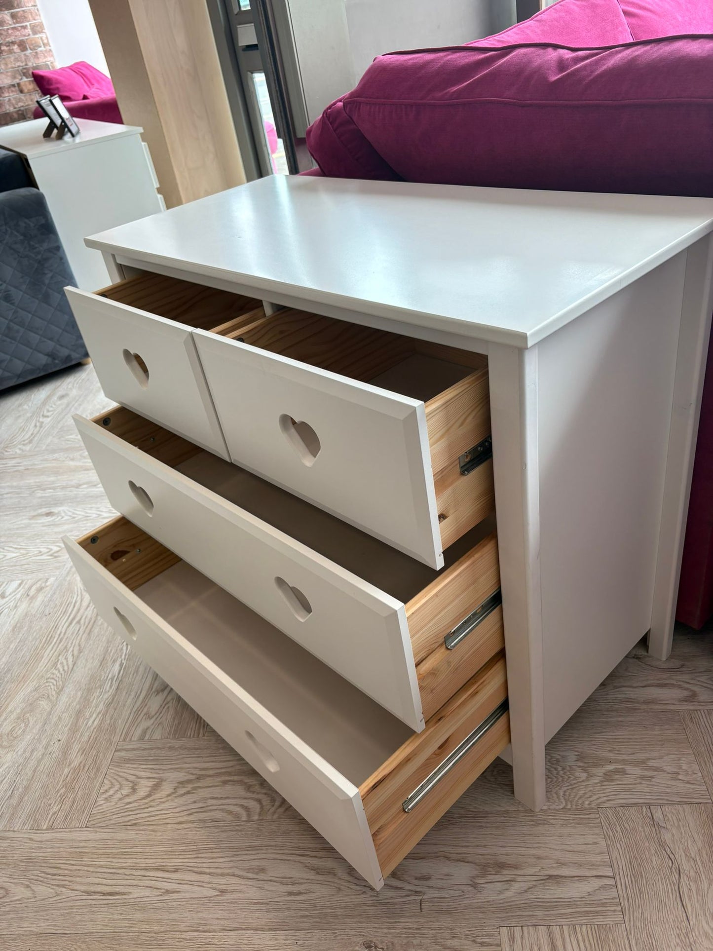 Kids Mia White 4 Drawer Chest @