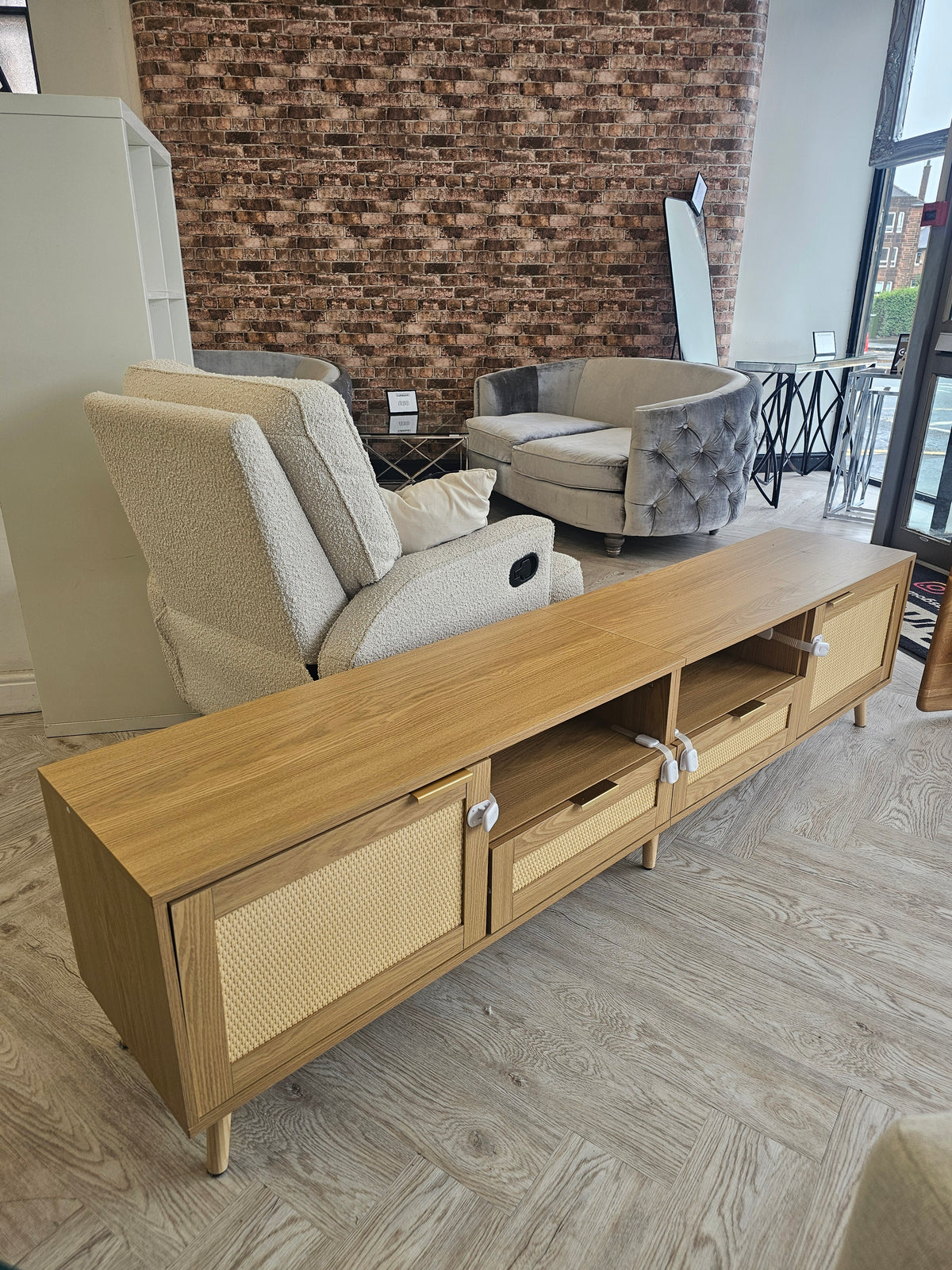 Extra Large Modern Rattan & Oak TV Cabinet 200cm @#