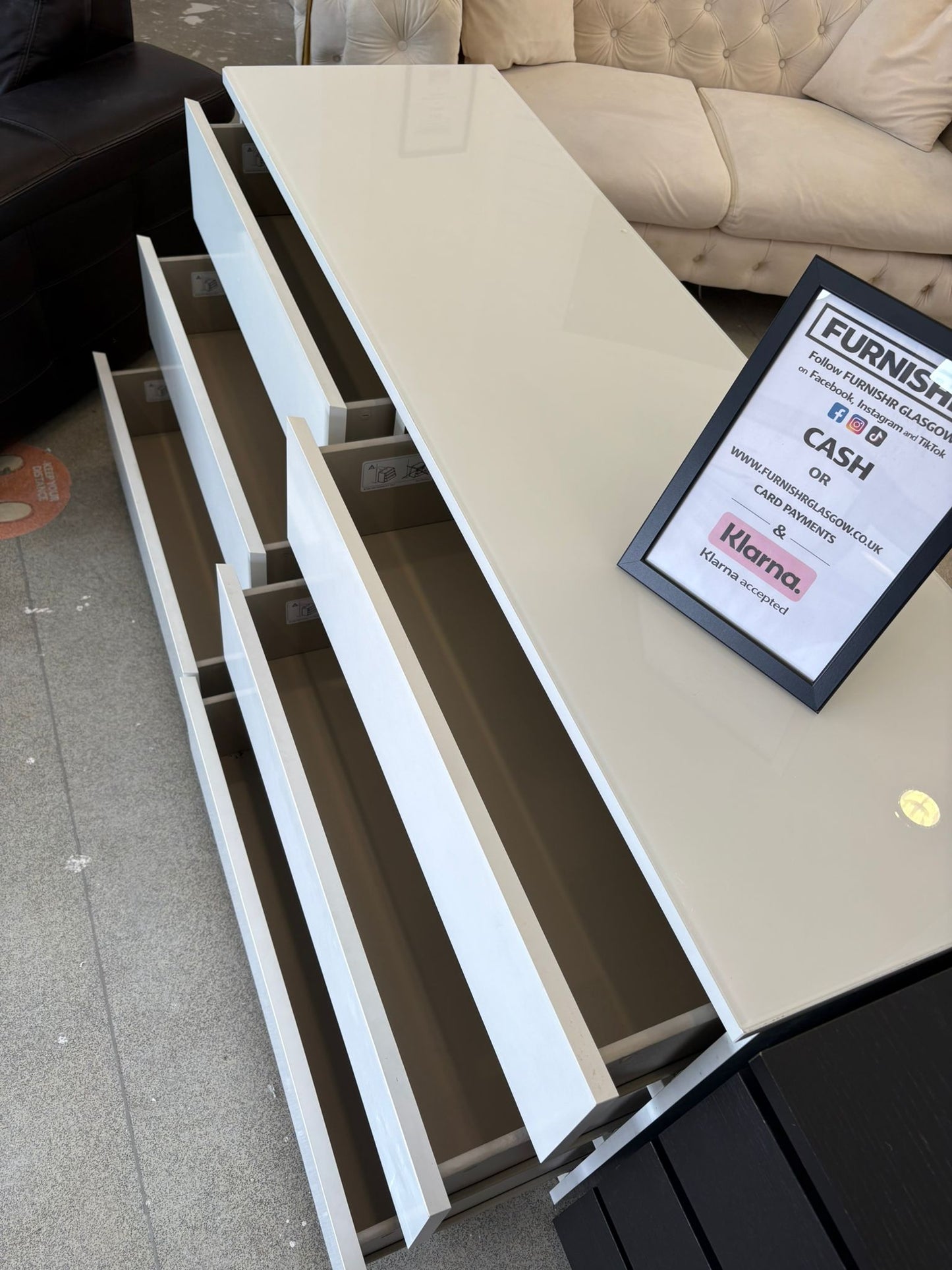 Ikea Malm White 6 Drawer Chest with Glass Top T
