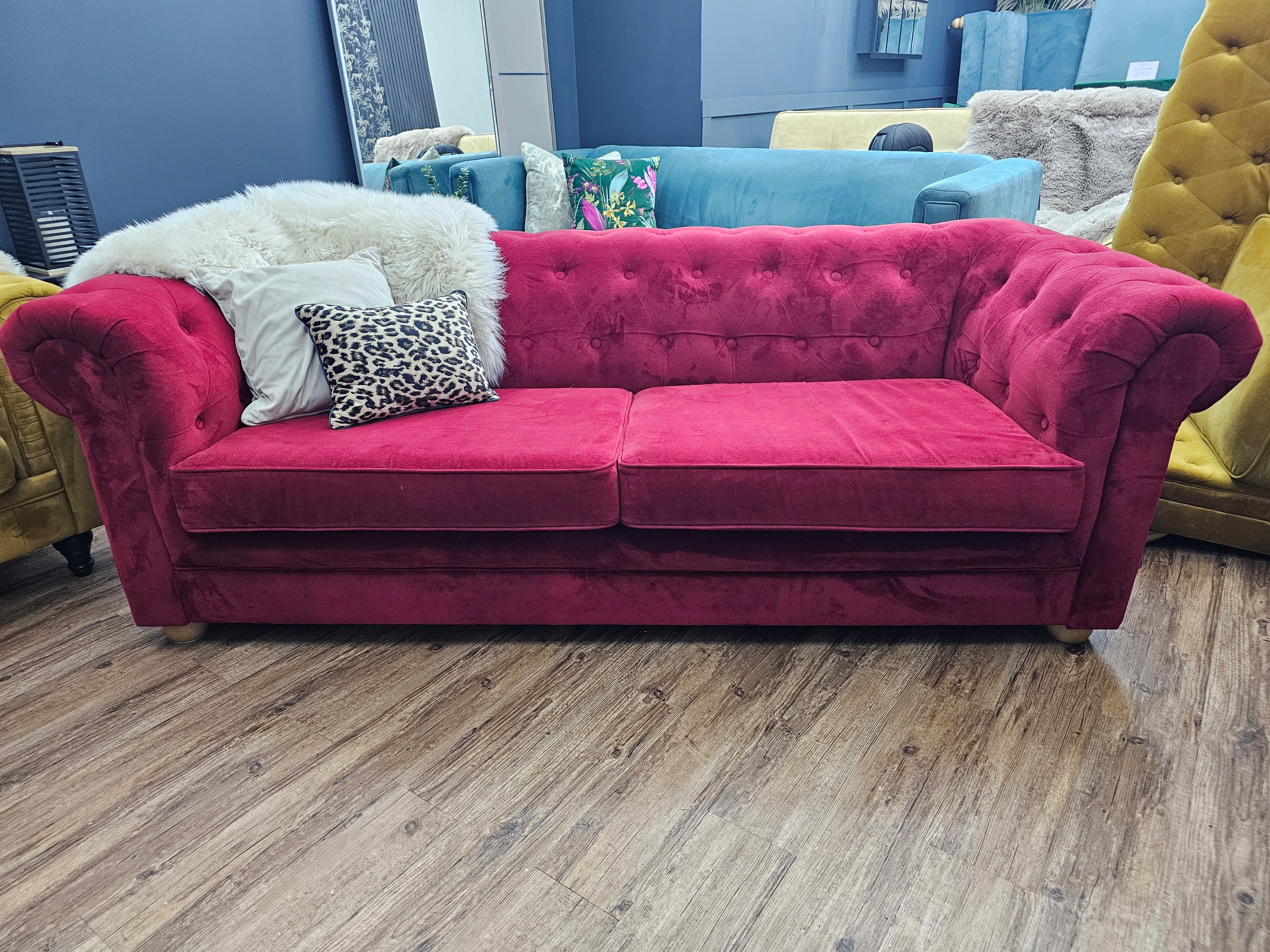 Red Chesterfield Style 3 Seater Sofa
