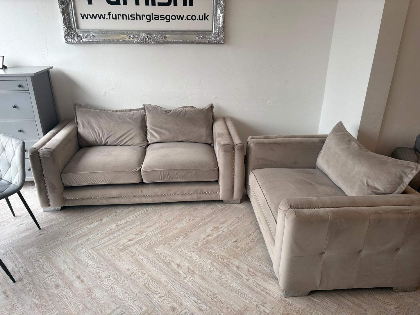 ScS Laurence Llewelyn-Bowen Regency Range Greige Fabric 3 Seater Sofa & Loveseat *RRP £3100 #