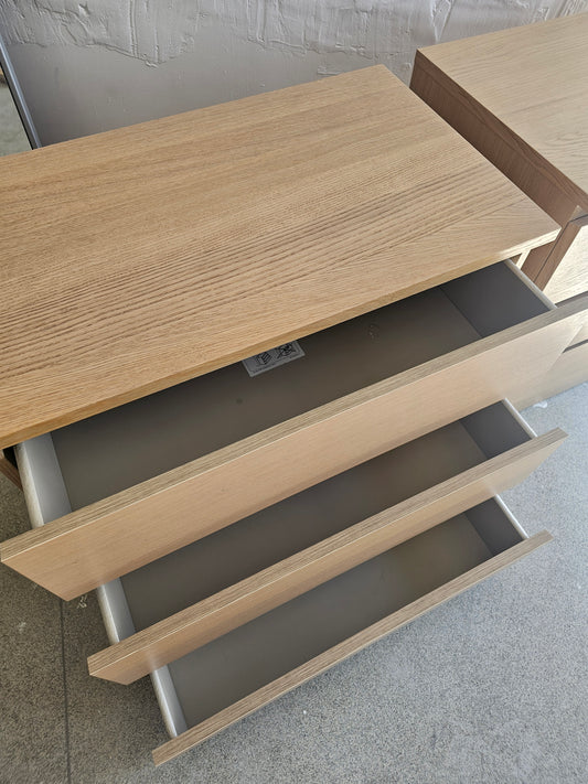 Ikea Malm White Oak 3 Drawer Chest  T
