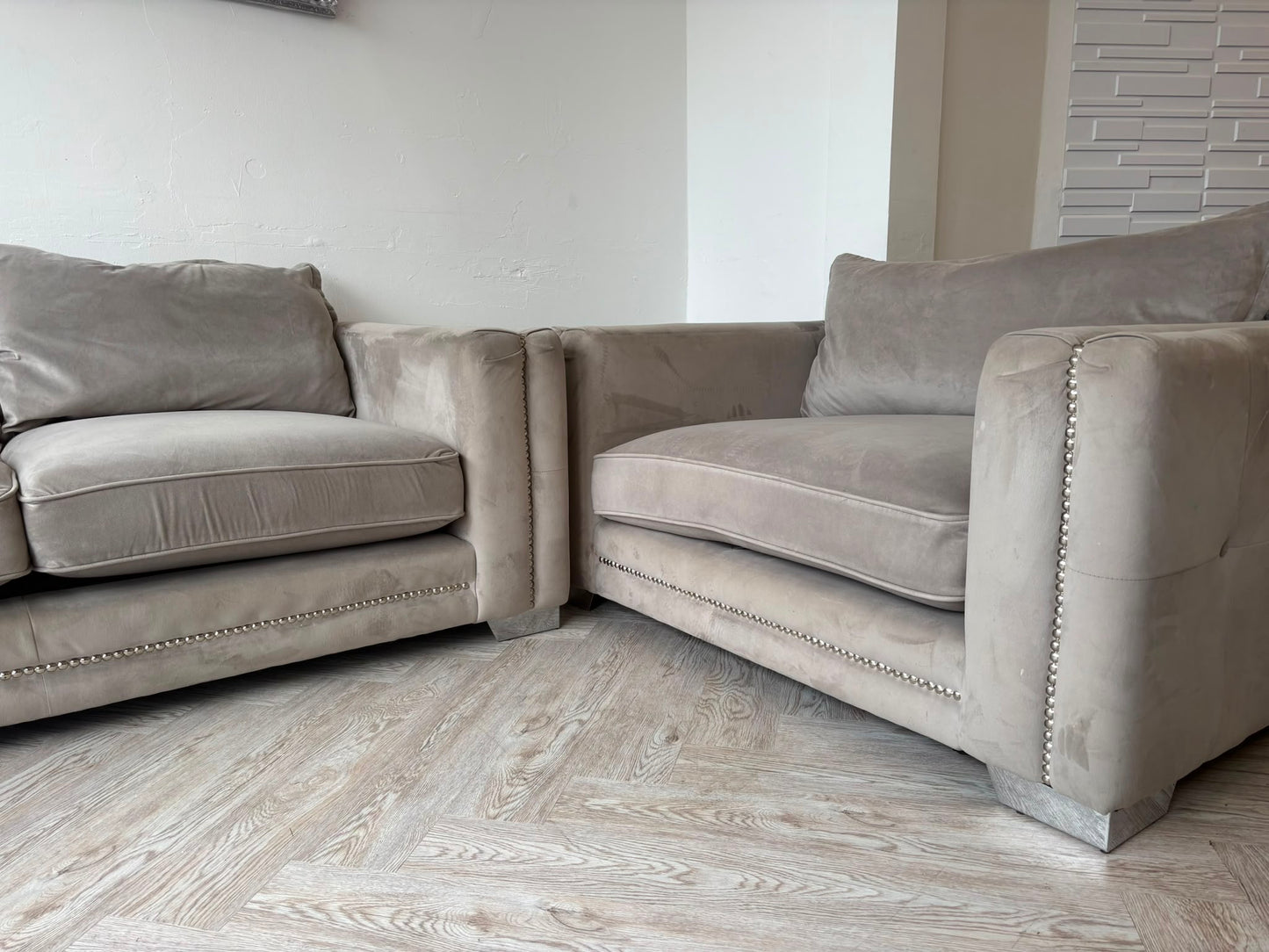 ScS Laurence Llewelyn-Bowen Regency Range Greige Fabric 3 Seater Sofa & Loveseat *RRP £3100 #