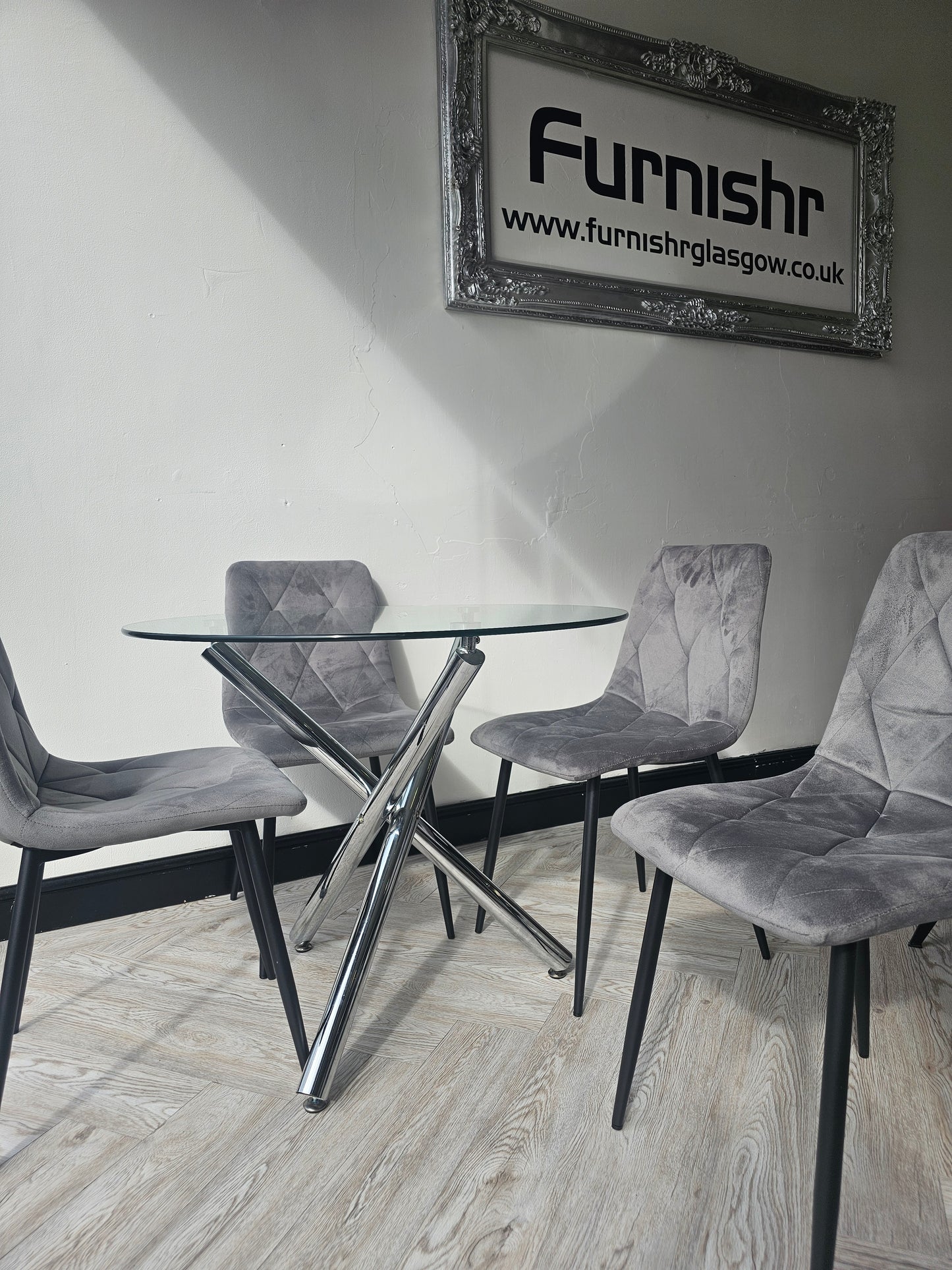 Circular Glass Dining Table & 4 Grey Fabric Chairs @#