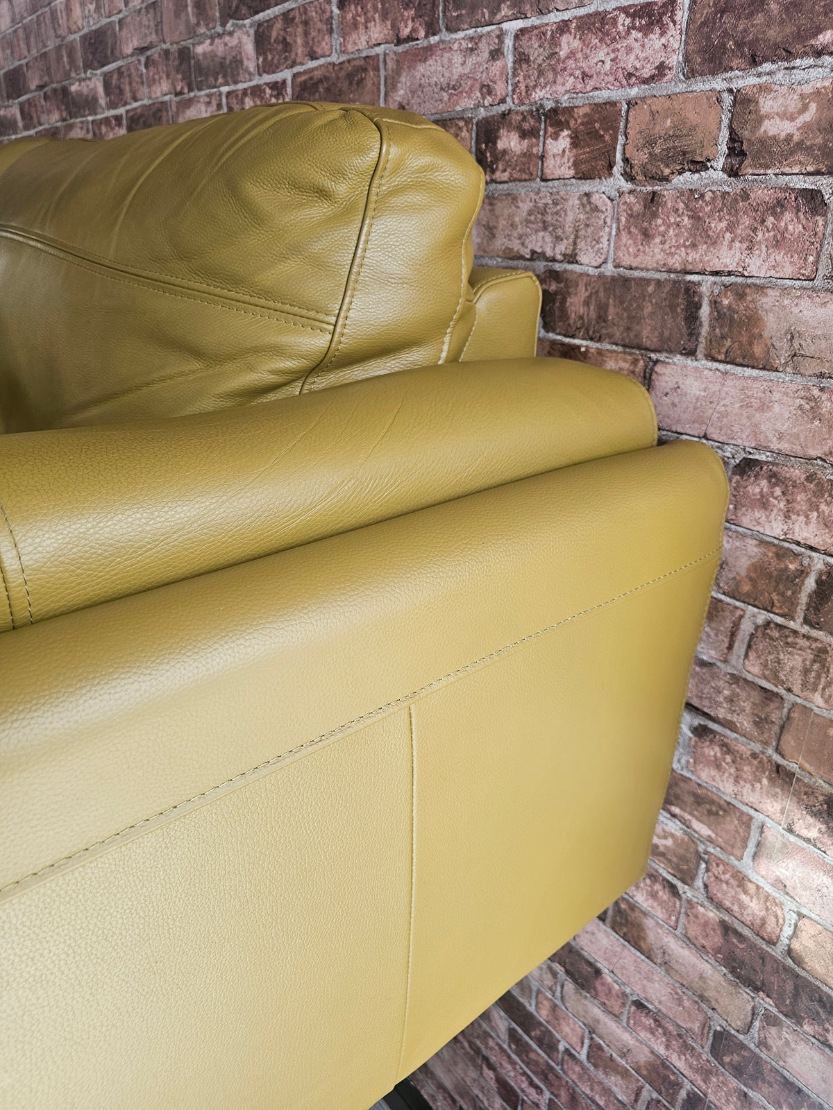Olive Green Premium Italian Leather 2x3 Seater Sofas & Footstool *RRP £4000 @