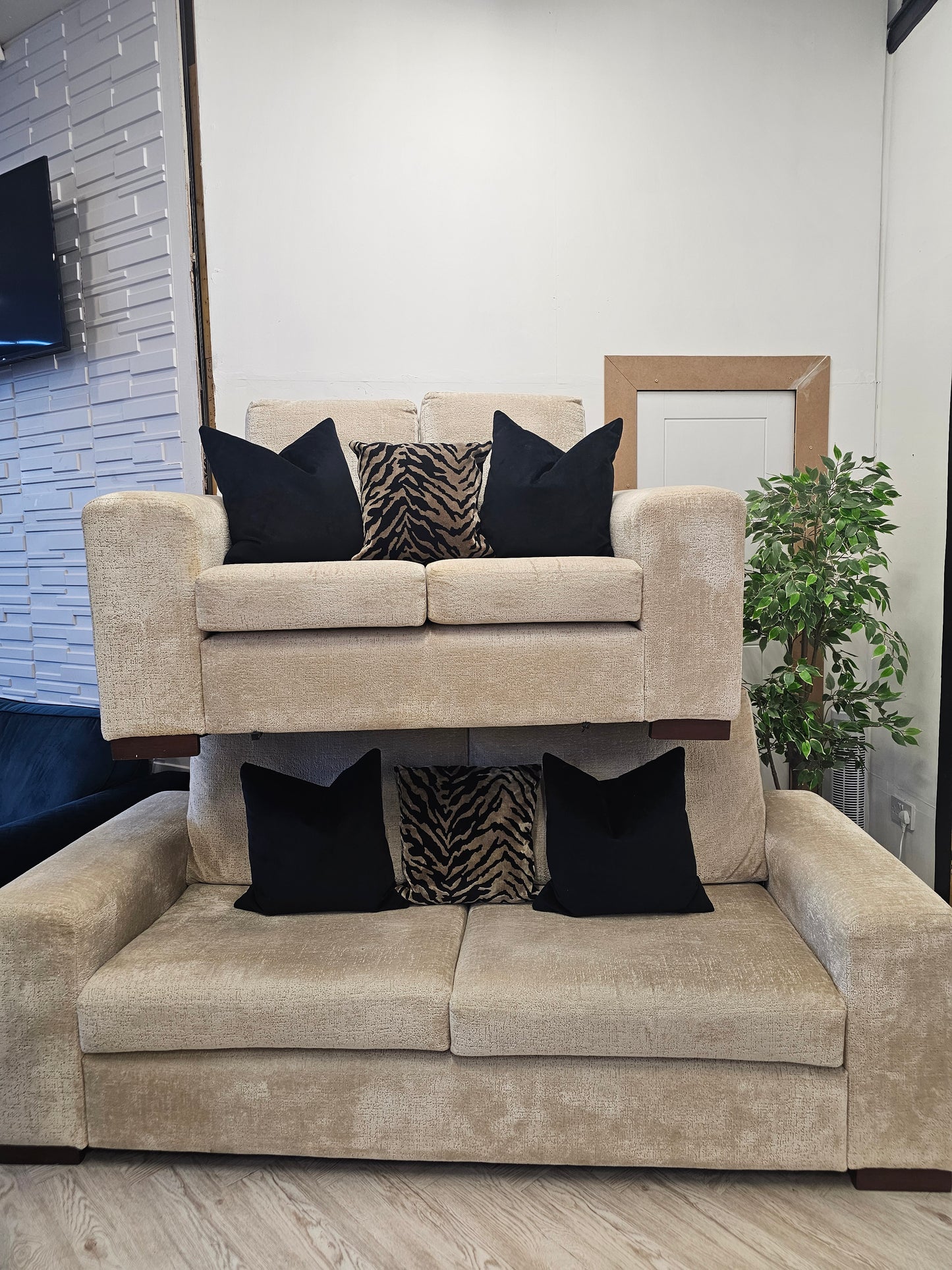 DFS Cream Fabric 3 & 2 Seater Sofas  @