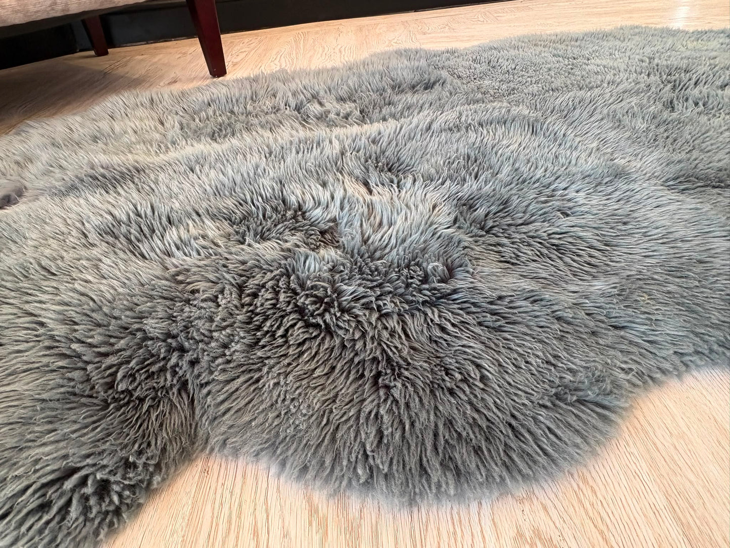 Large Grey 100% Sheepskin Rug 160cm