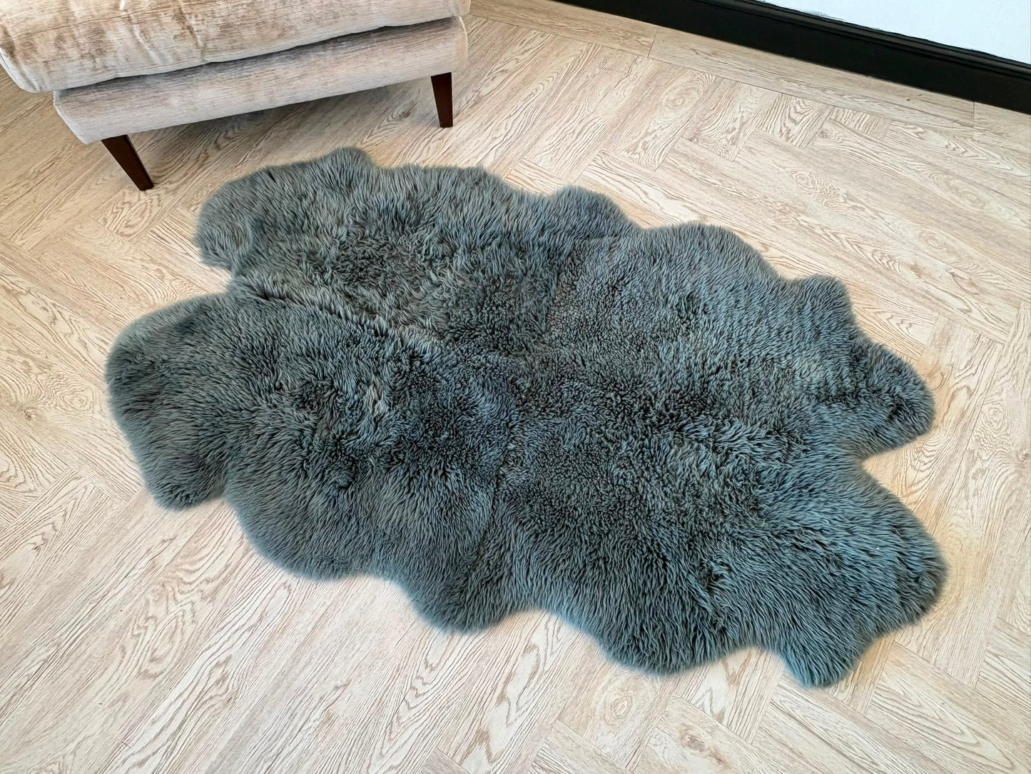 Large Grey 100% Sheepskin Rug 160cm