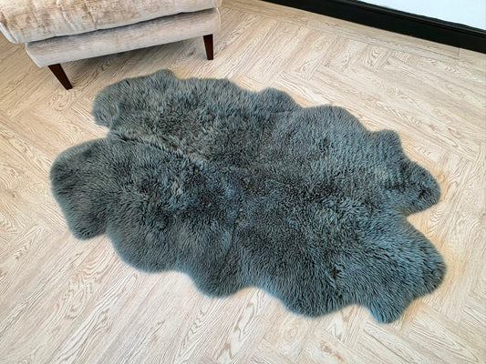 Large Grey 100% Sheepskin Rug 160cm