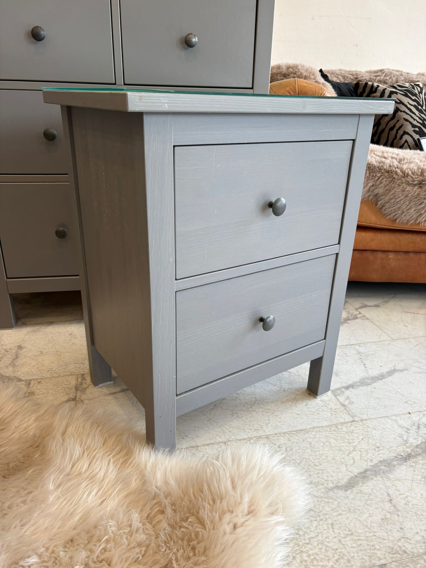 Ikea Hemnes 2 Drawer Bedside Chest with Glass Top T