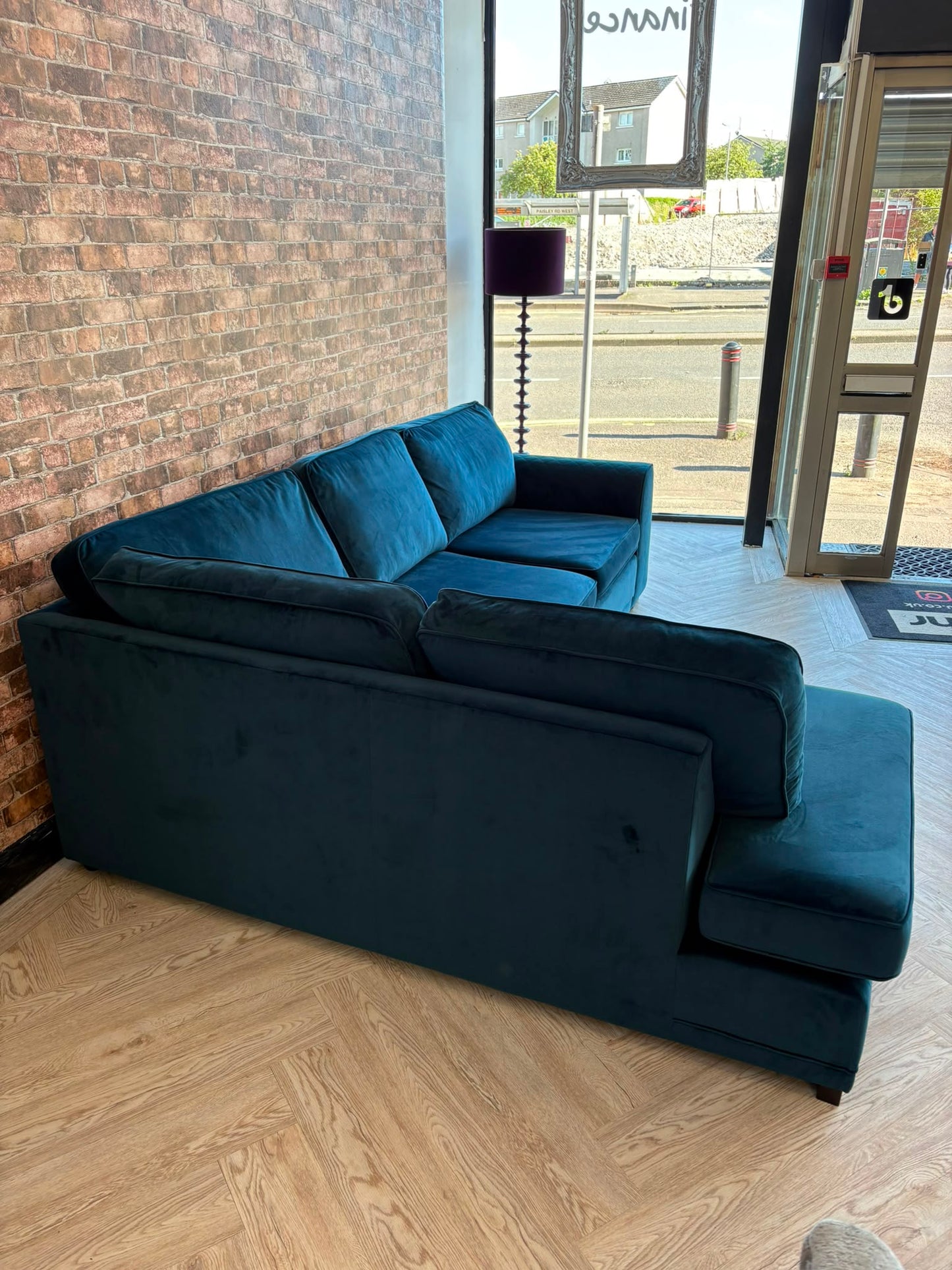 DFS Orka Corner Sofa in Dark Blue Sensual Plush Velvet (Immaculate Condition)@#