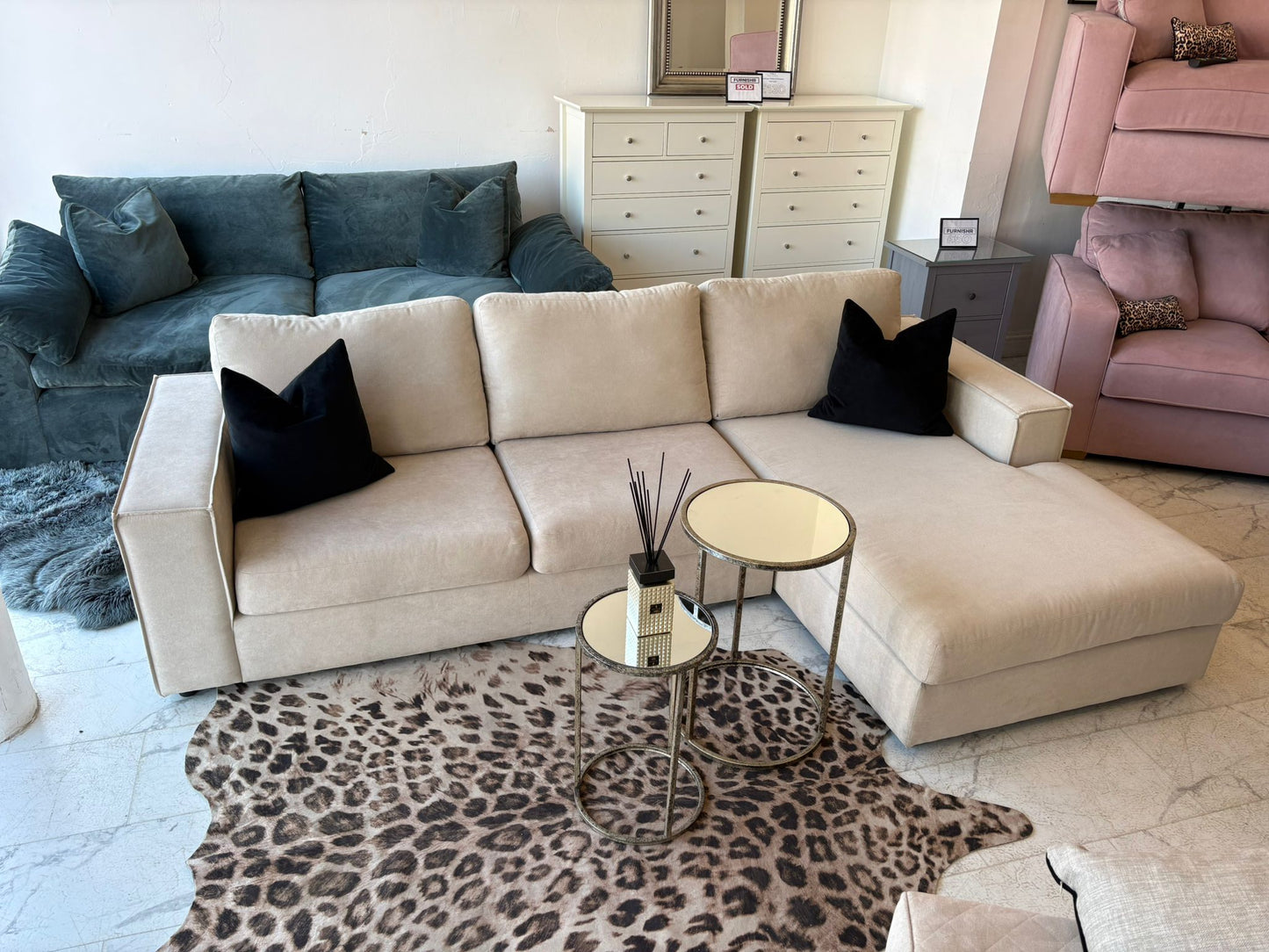 Sofa Club Soho Luxe Chenille Corner Sofa in White Tea *RRP £1999