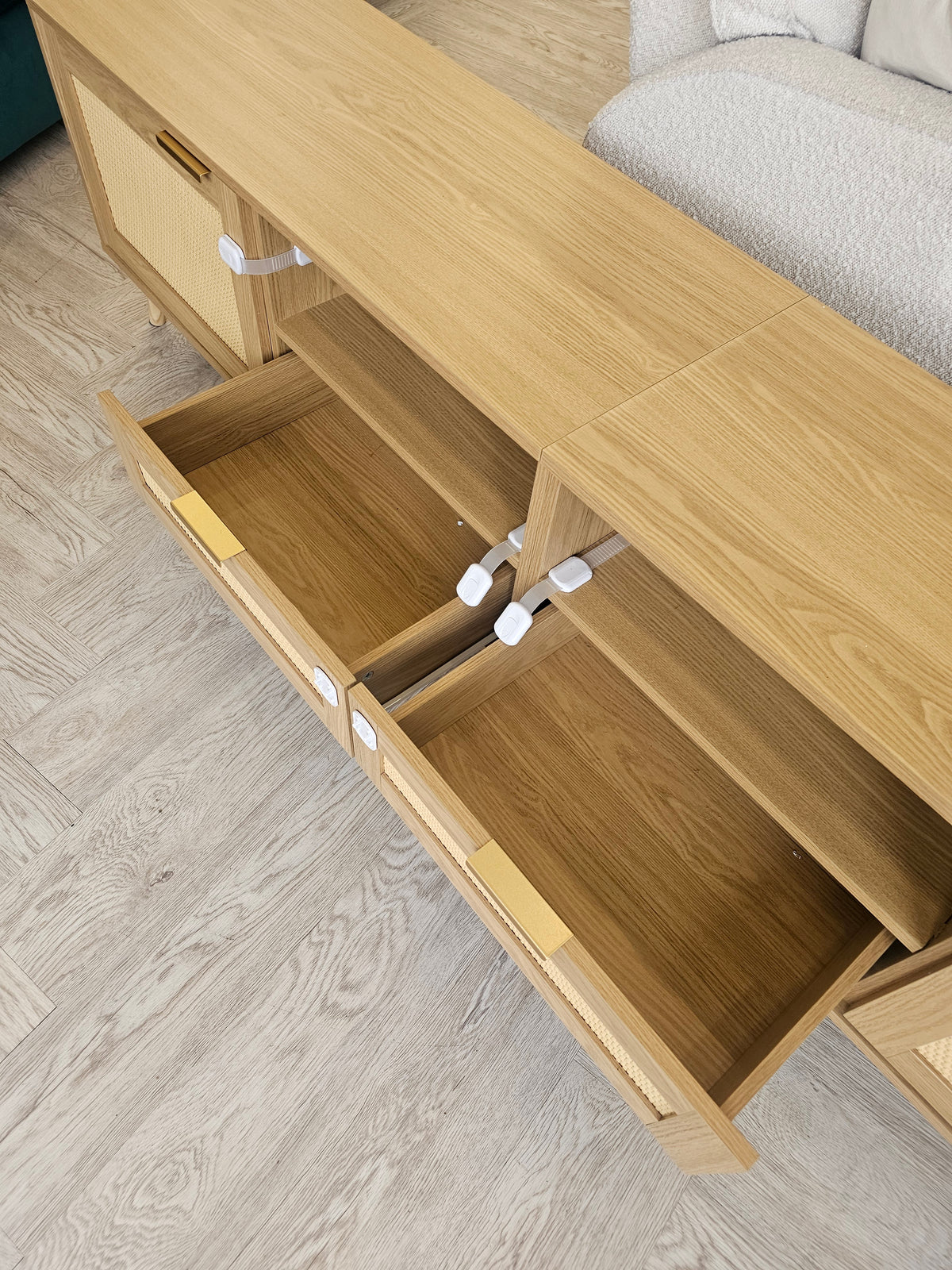 Extra Large Modern Rattan & Oak TV Cabinet 200cm @#