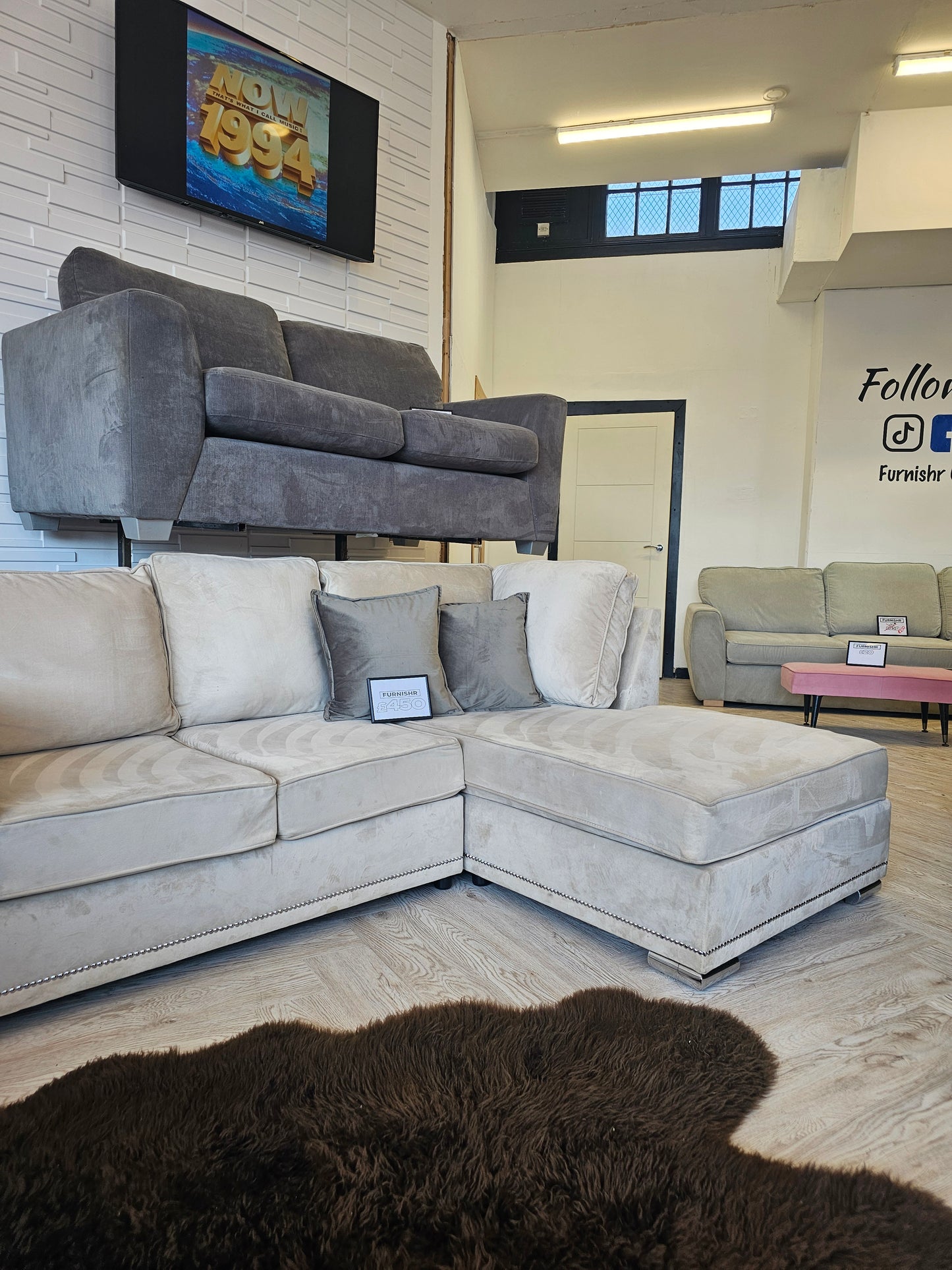 Cream Velvet Corner Sofa (Firm Seats)@
