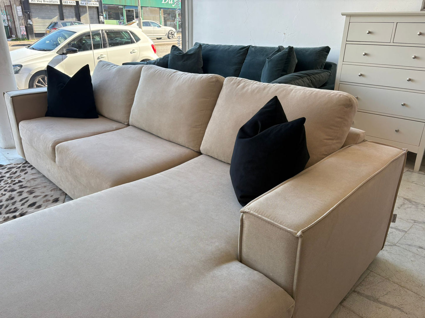 Sofa Club Soho Luxe Chenille Corner Sofa in White Tea *RRP £1999