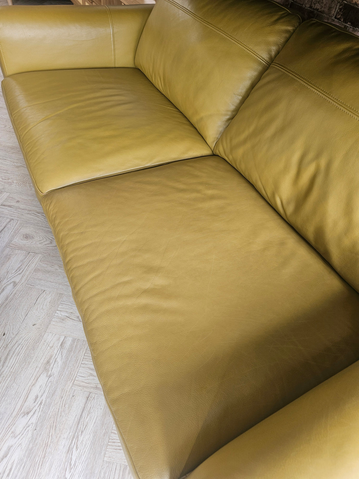 Olive Green Premium Italian Leather 2x3 Seater Sofas & Footstool *RRP £4000 @