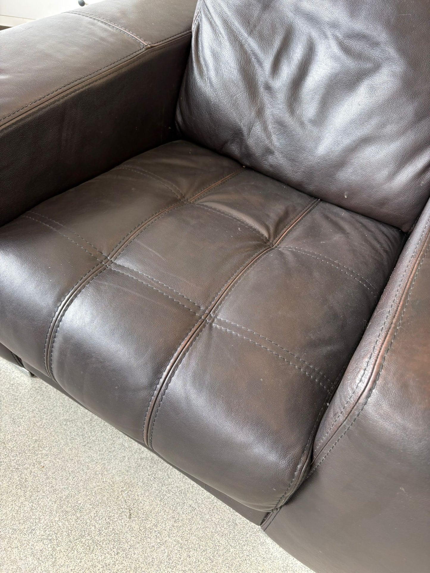 Violino Italian Leather Armchair Dark Brown