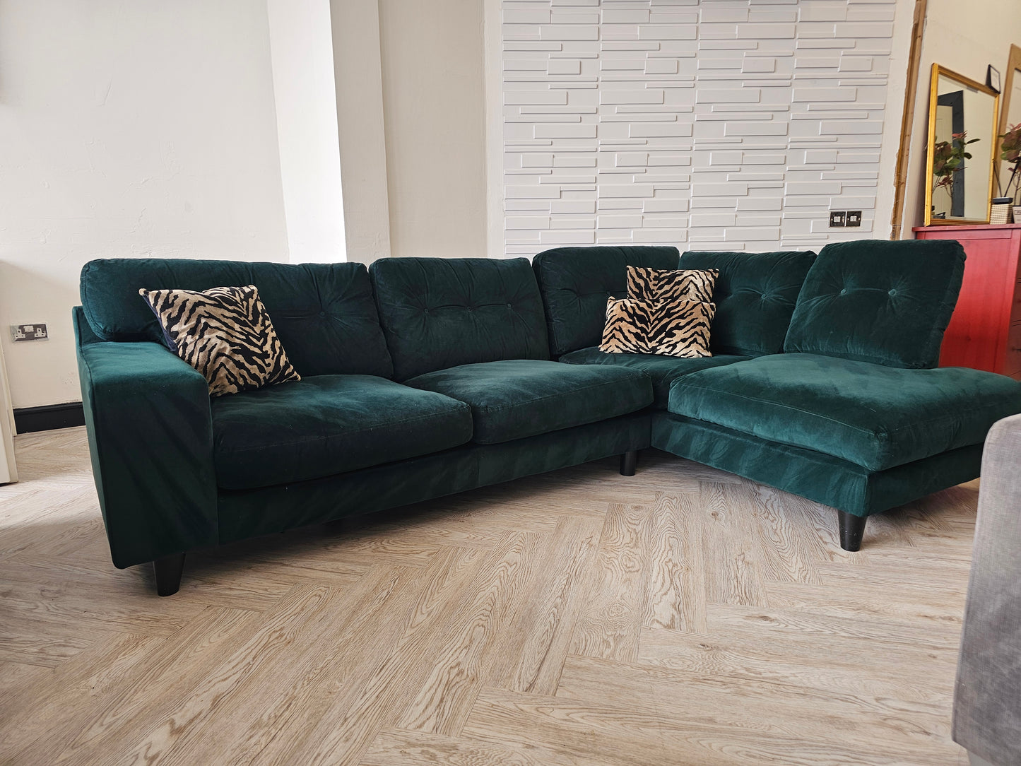 DFS Java Dark Green Plush Velvet Corner Sofa @