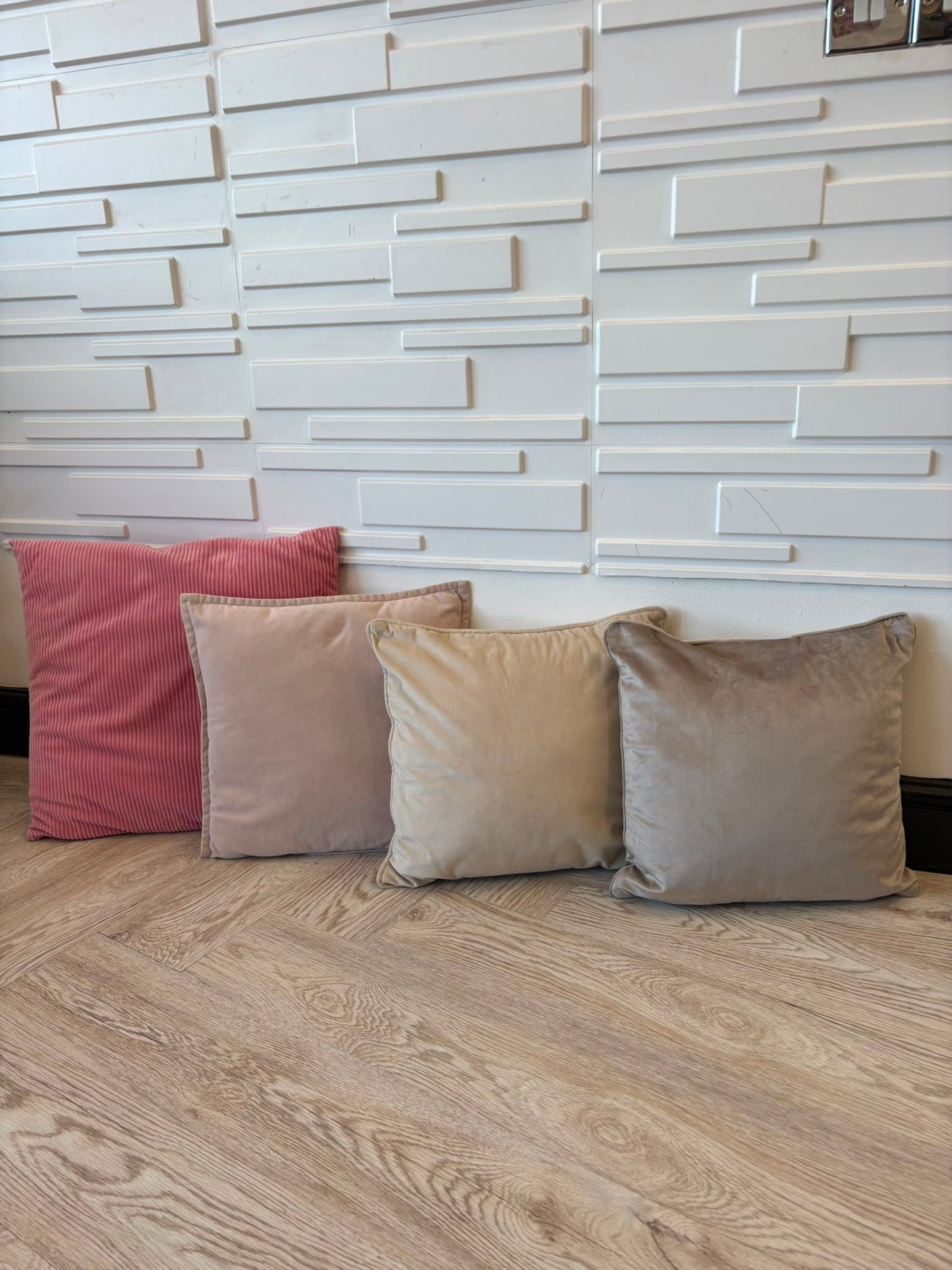 4 Various Sized Small Cushions Bundle