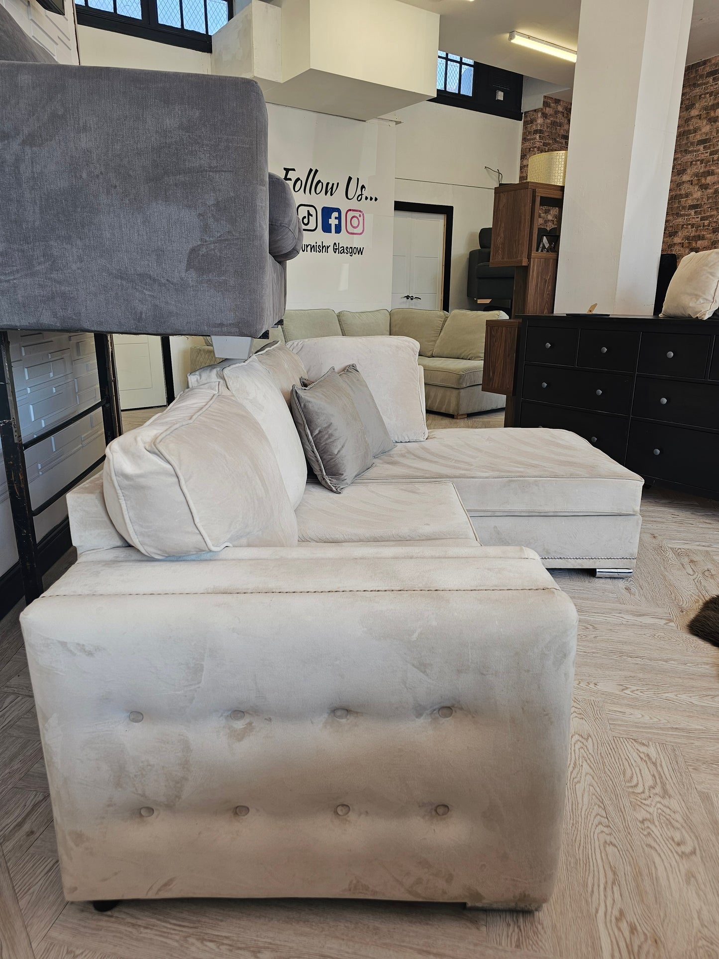 Cream Velvet Corner Sofa (Firm Seats)@