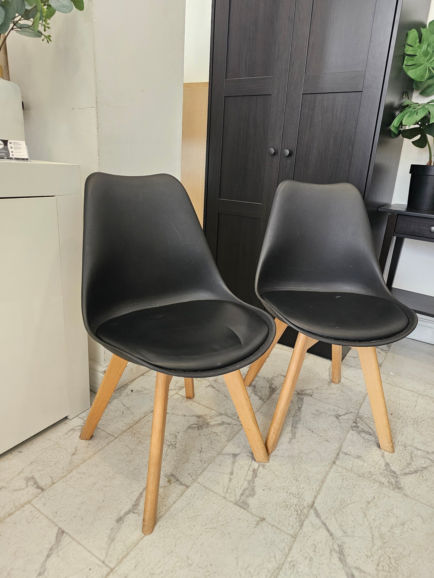 Set of 2 Black Dining Chairs