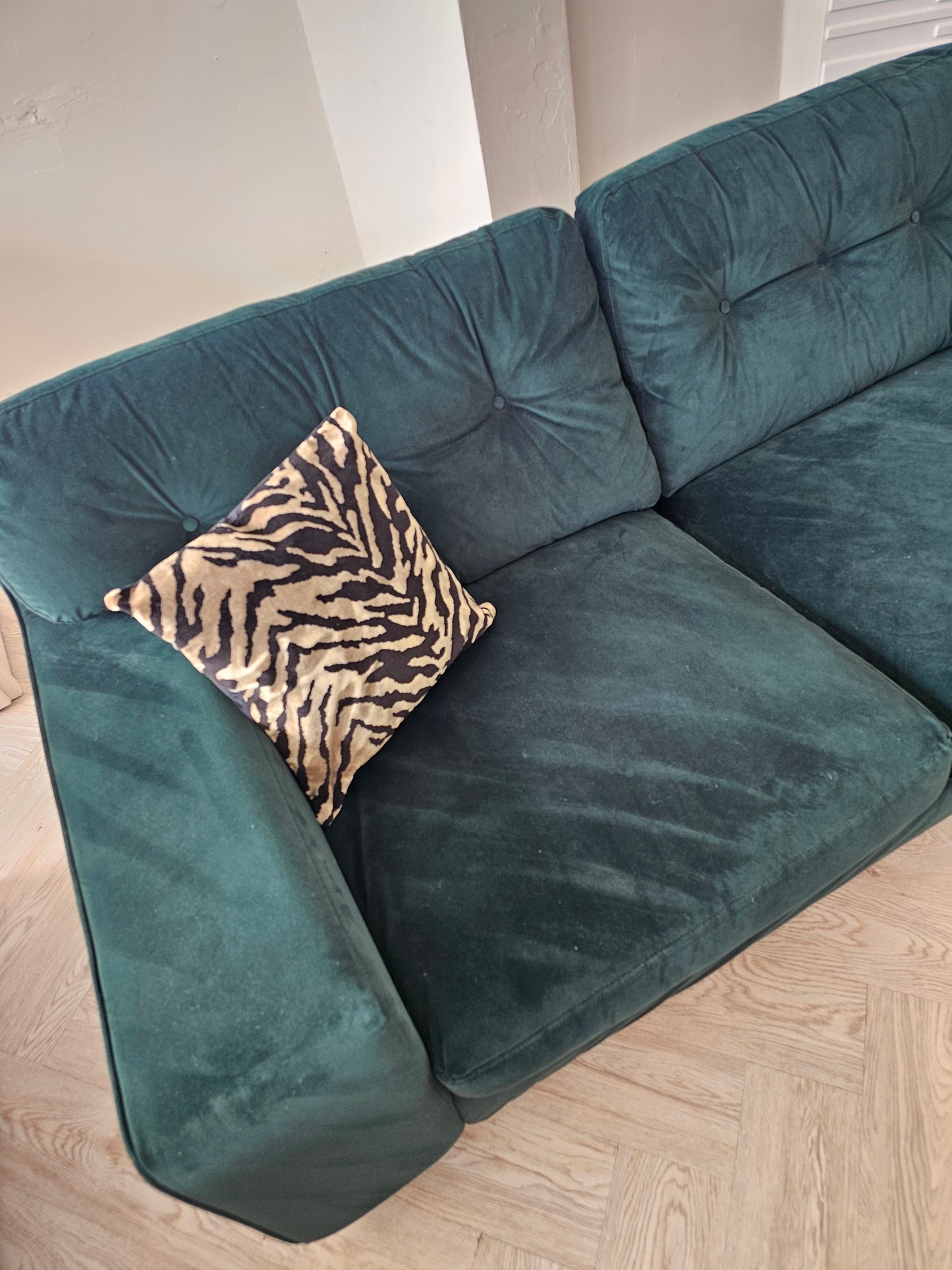 DFS Java Dark Green Plush Velvet Corner Sofa @