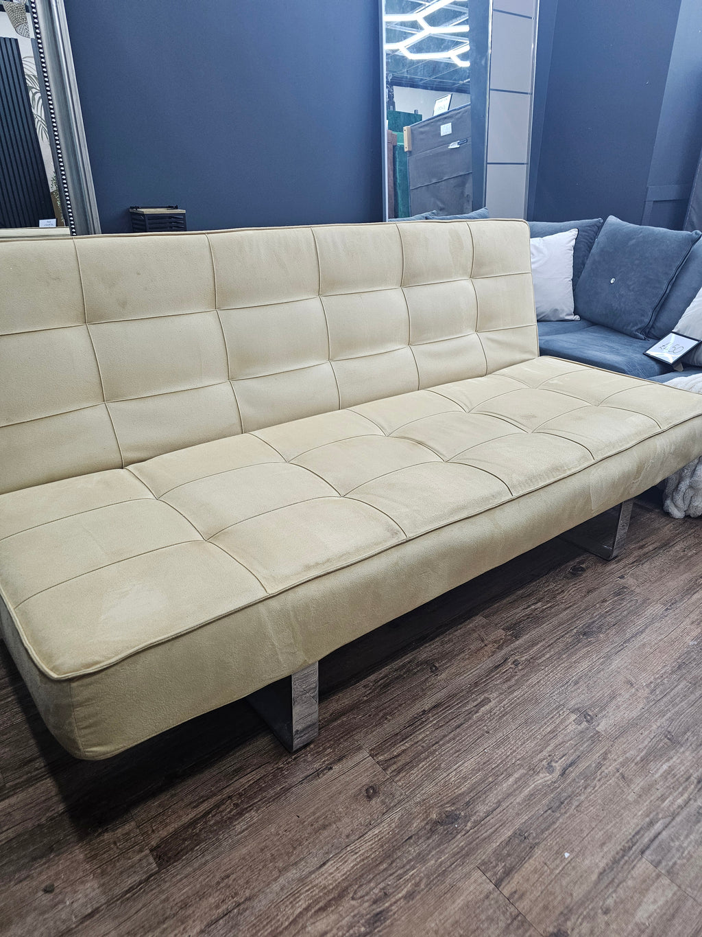 BoConcept ZEN Beige Sofa Bed