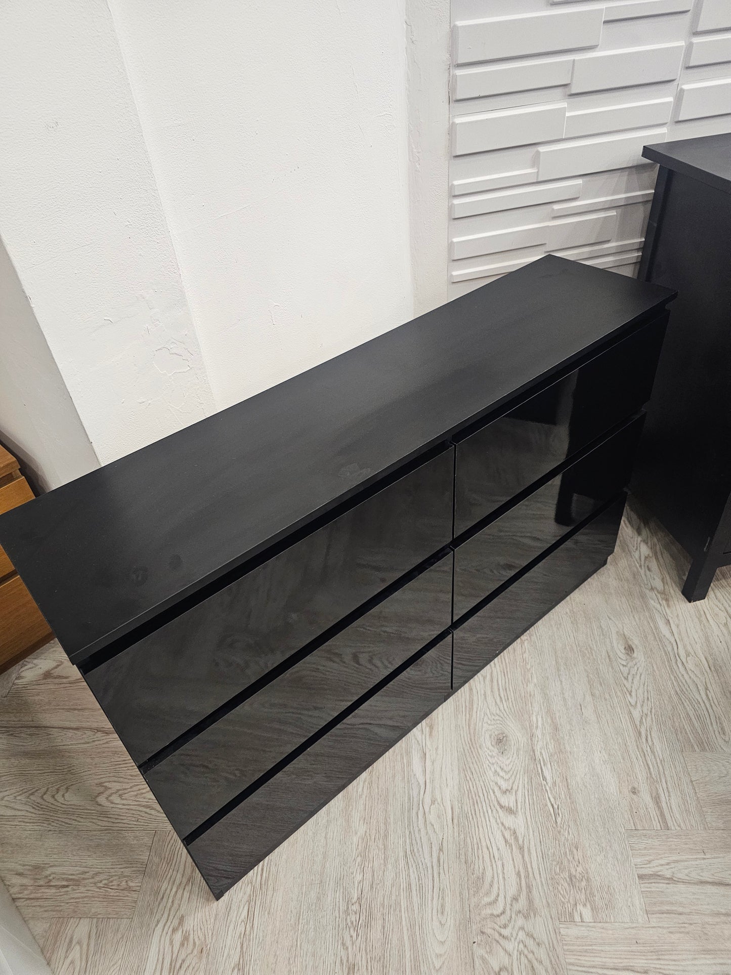 The Range Slimline Black High Gloss 6 Drawer Chest @