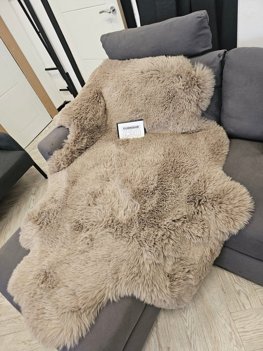 Large Faux beige Sheepskin Rug/Throw @