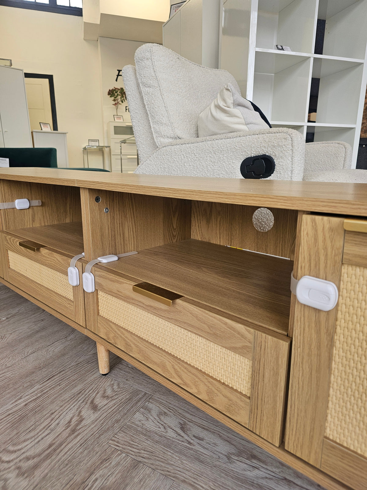 Extra Large Modern Rattan & Oak TV Cabinet 200cm @#