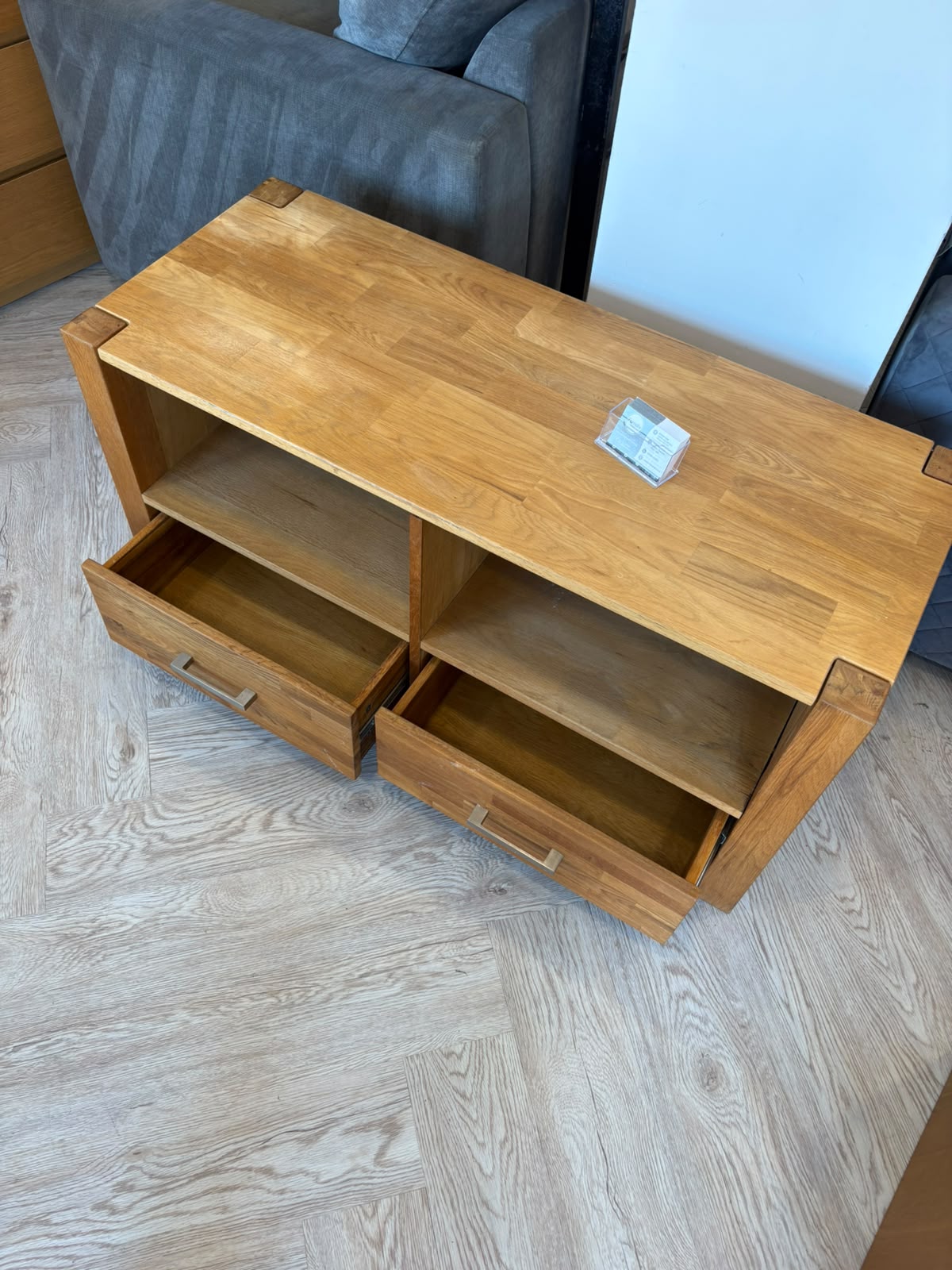 Oak TV Unit with Drawers @#
