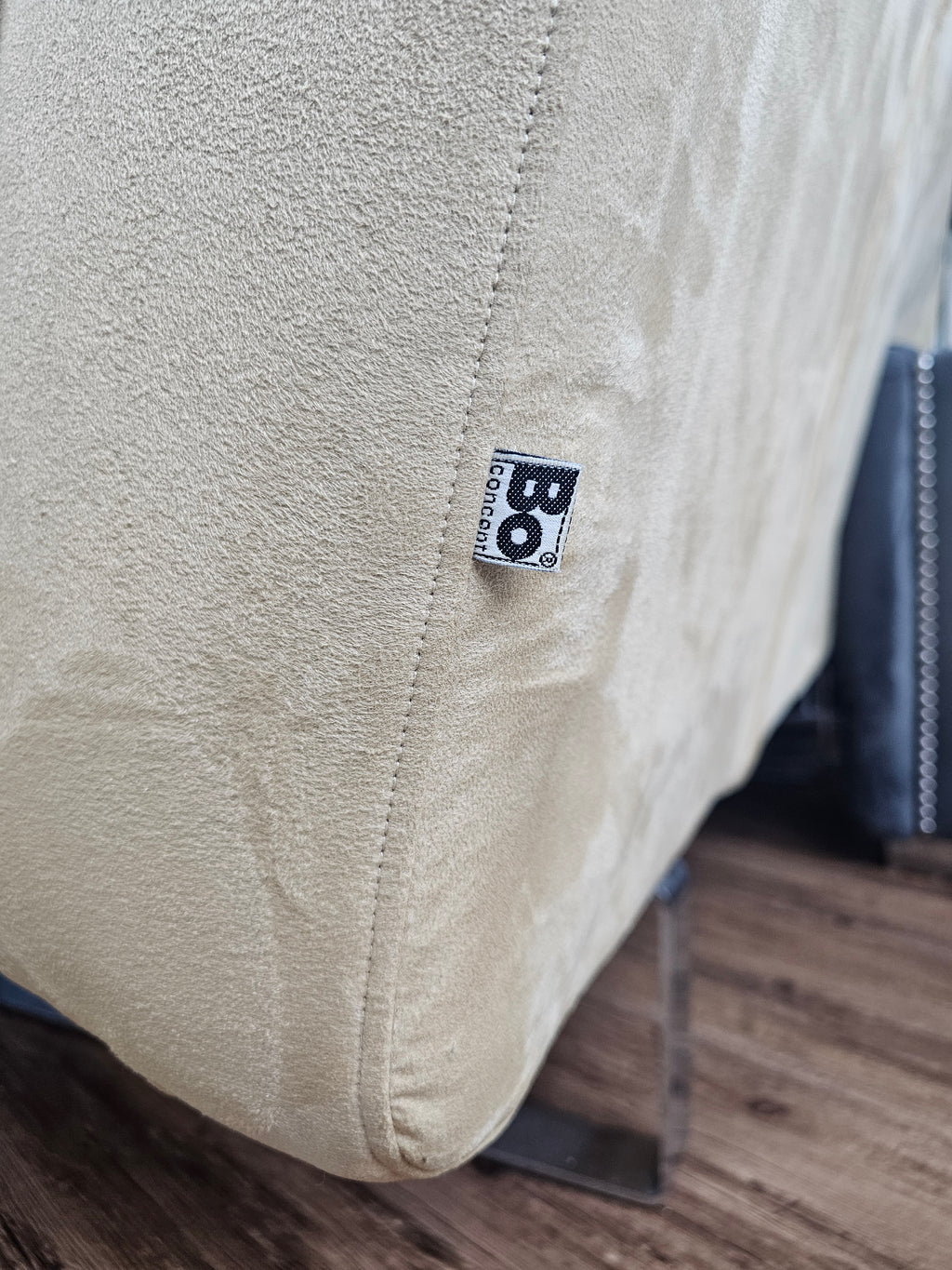 BoConcept ZEN Beige Sofa Bed