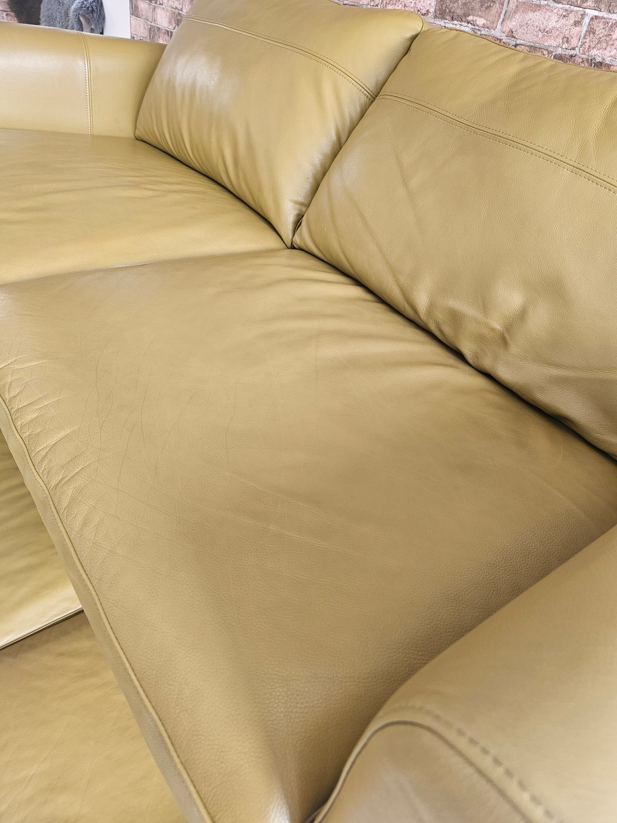 Olive Green Premium Italian Leather 2x3 Seater Sofas & Footstool *RRP £4000 @