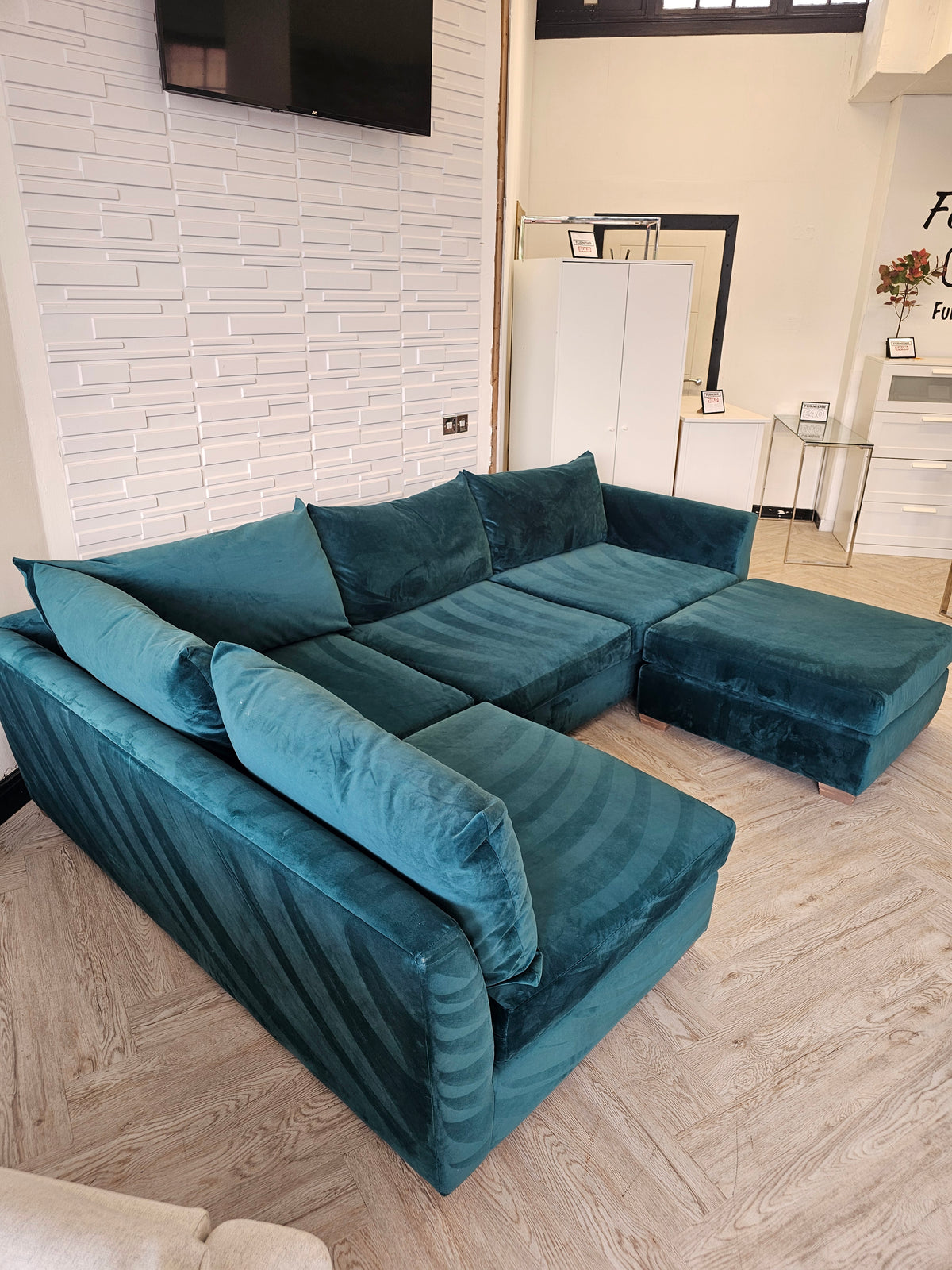 Teal Plush Corner Sofa & Footstool @#