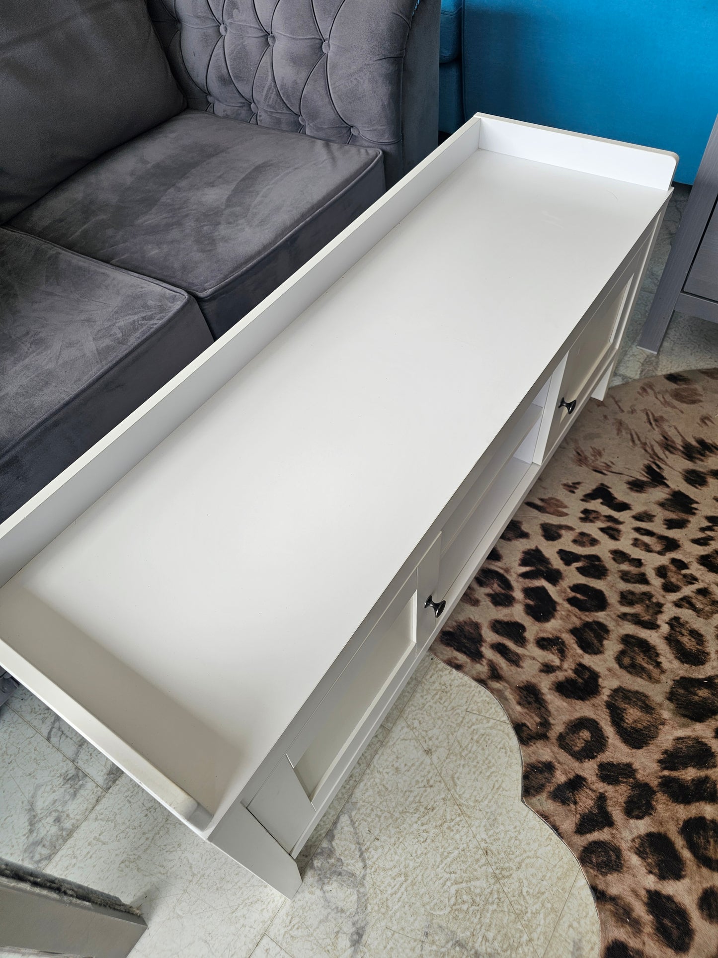 Dunelm White Shoe Storage Bench with Grey Cushion (*RRP £199)B