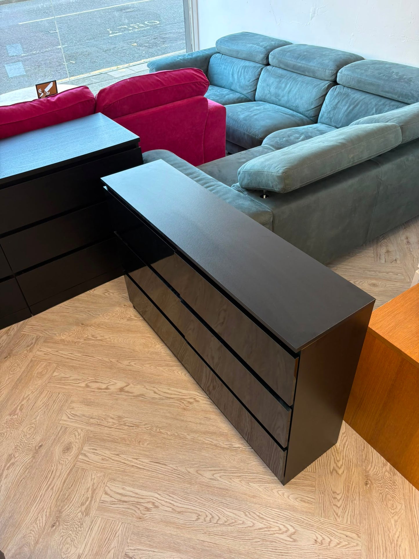 The Range Slimline Black High Gloss 6 Drawer Chest @