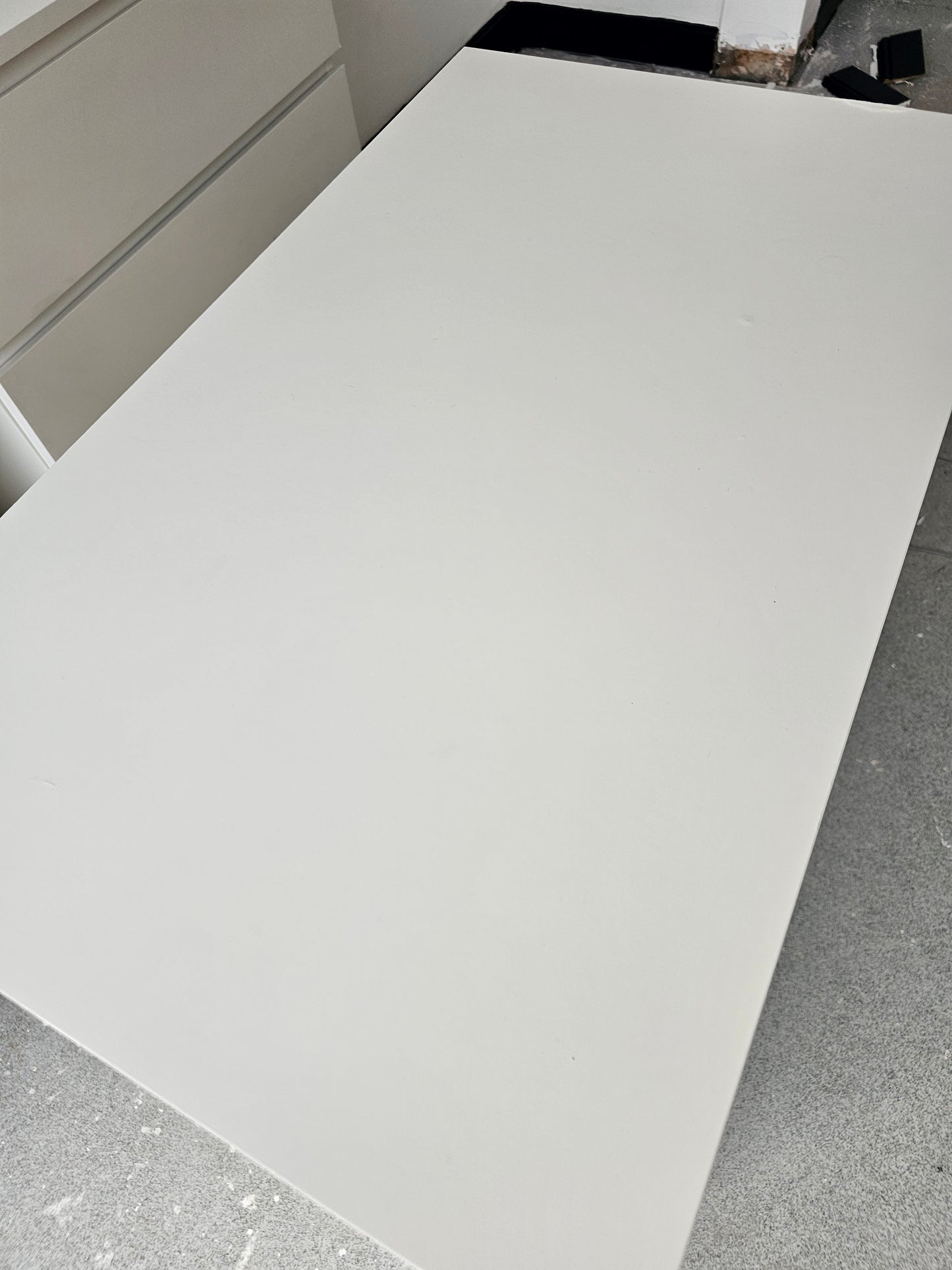 Ikea Malm White 4 Drawer Chest (minor surface damage) T