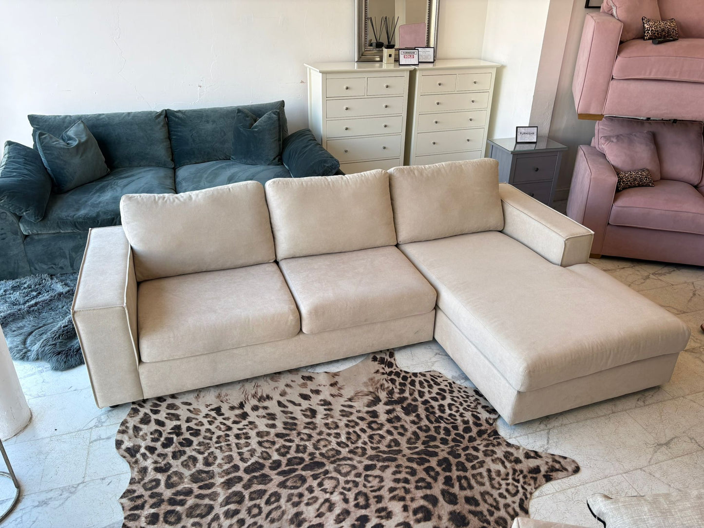 Sofa Club Soho Luxe Chenille Corner Sofa in White Tea *RRP £1999