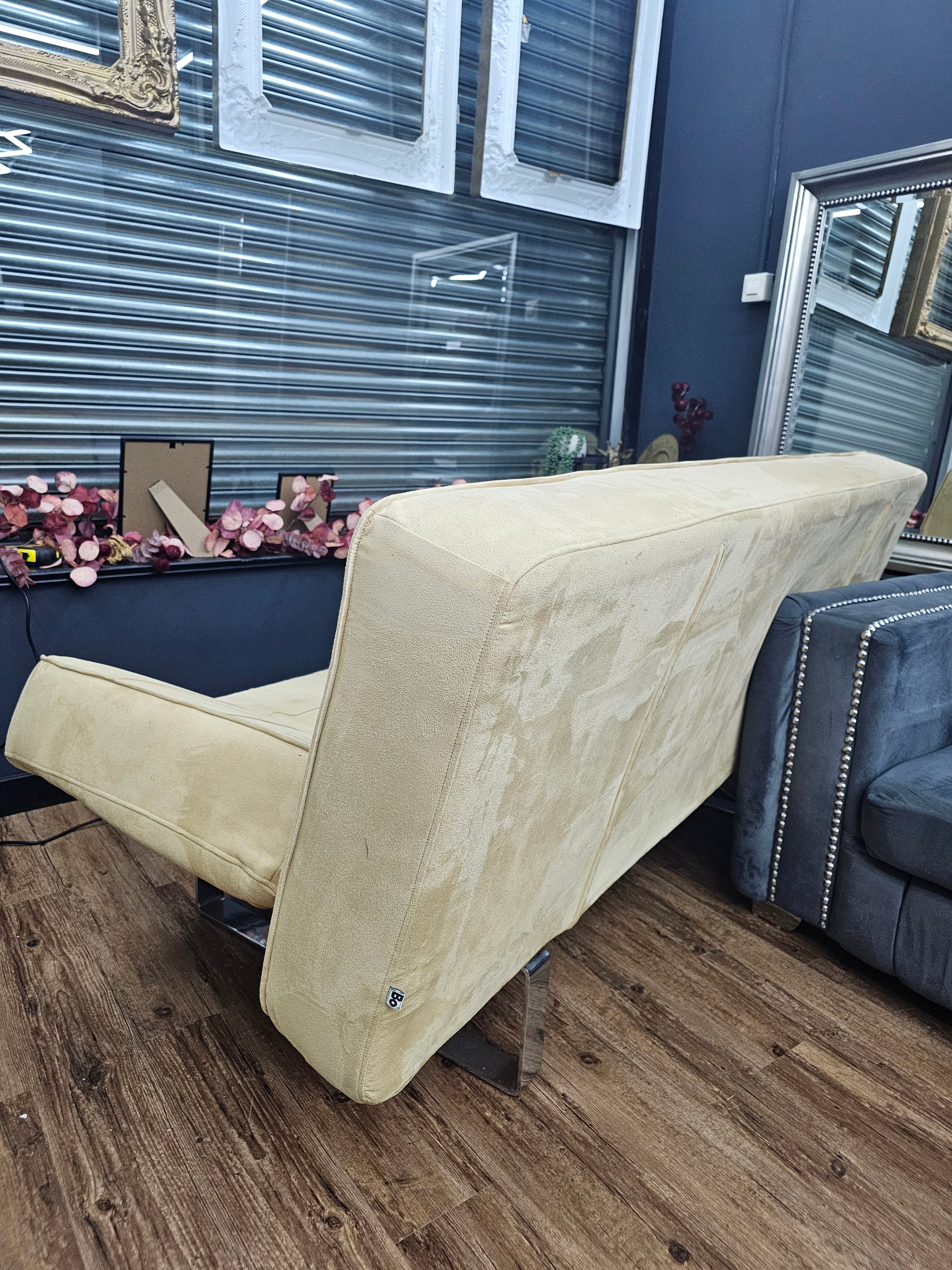 BoConcept ZEN Beige Sofa Bed