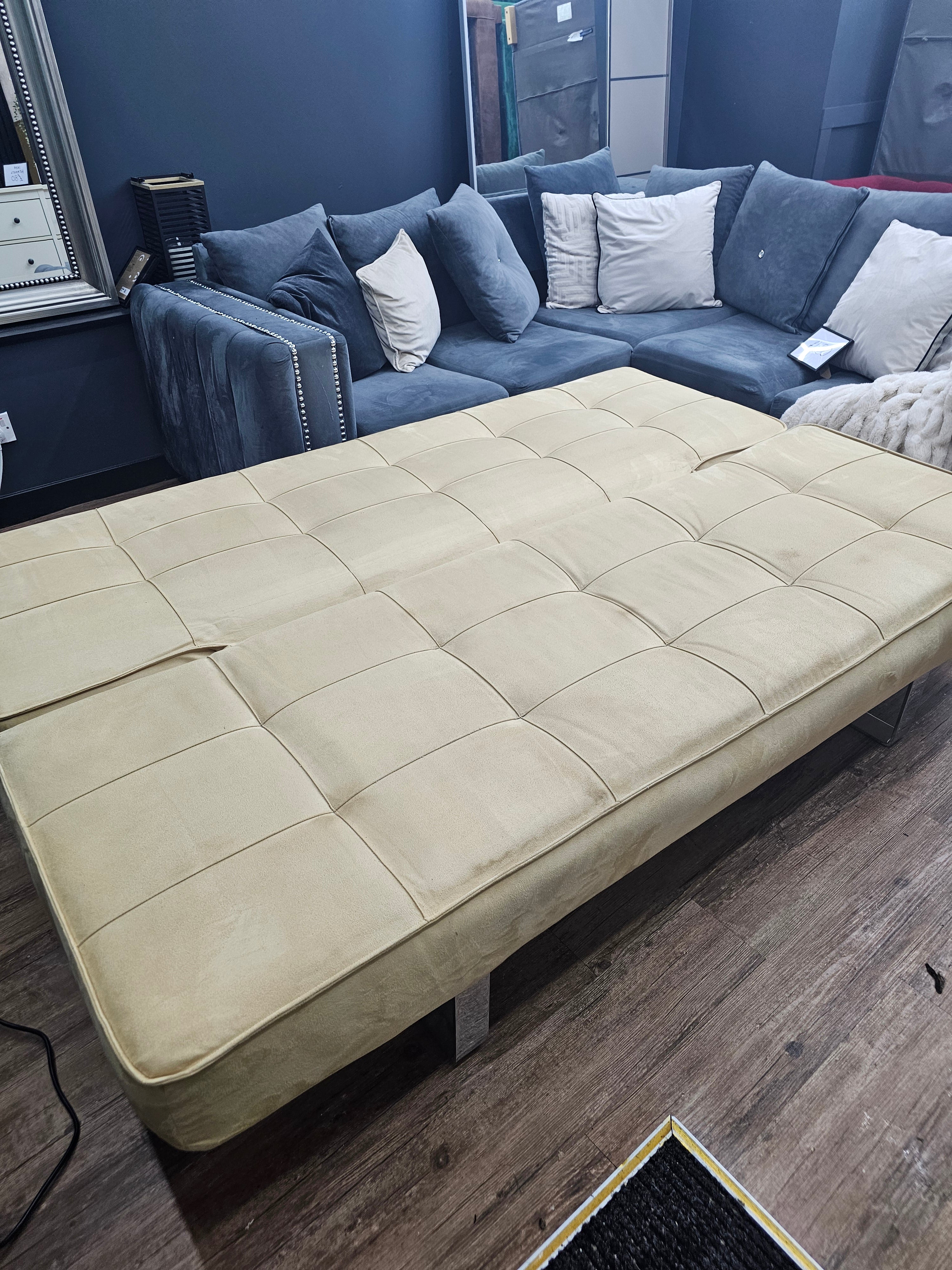 BoConcept ZEN Beige Sofa Bed